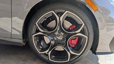 Set of 4 BRIDGESTONE POTENZA S005 235/35R19 Tires (2025 Volkswagen GTI Autobahn)