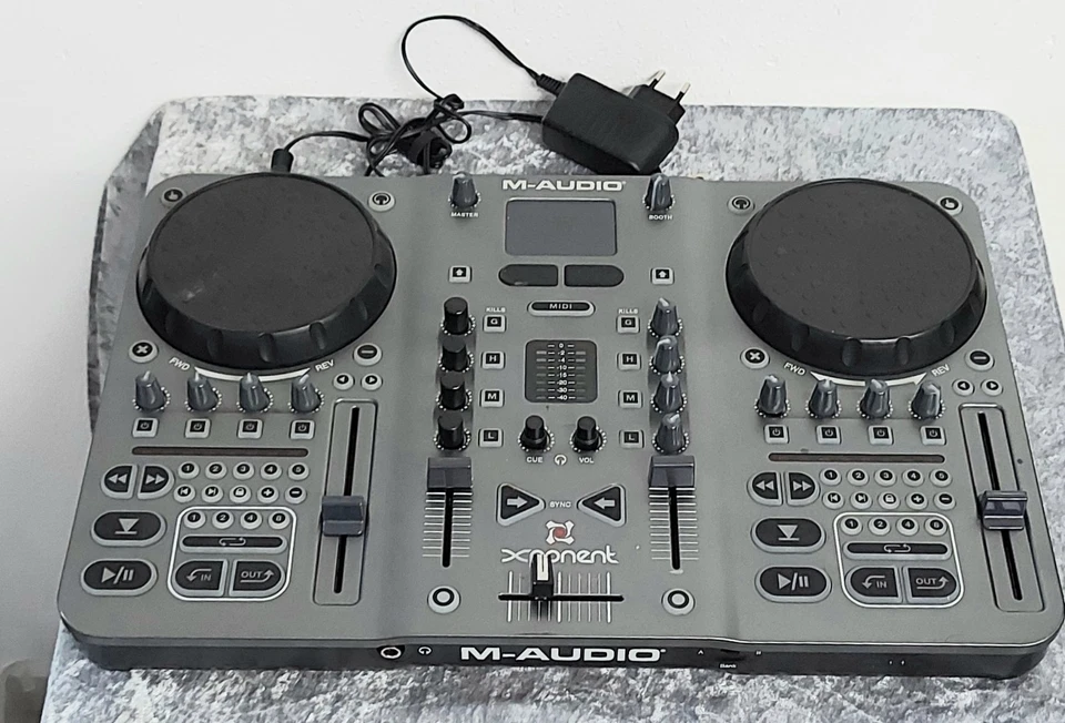 M-Audio Xponent - DJ Controller 