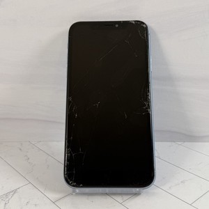 iPhone XR Broken Screen | eBay