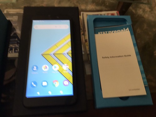 RADIANT Core Prepaid Cell Phone - Dark Grey 16gb AT&T; Read Description - Picture 6 of 6