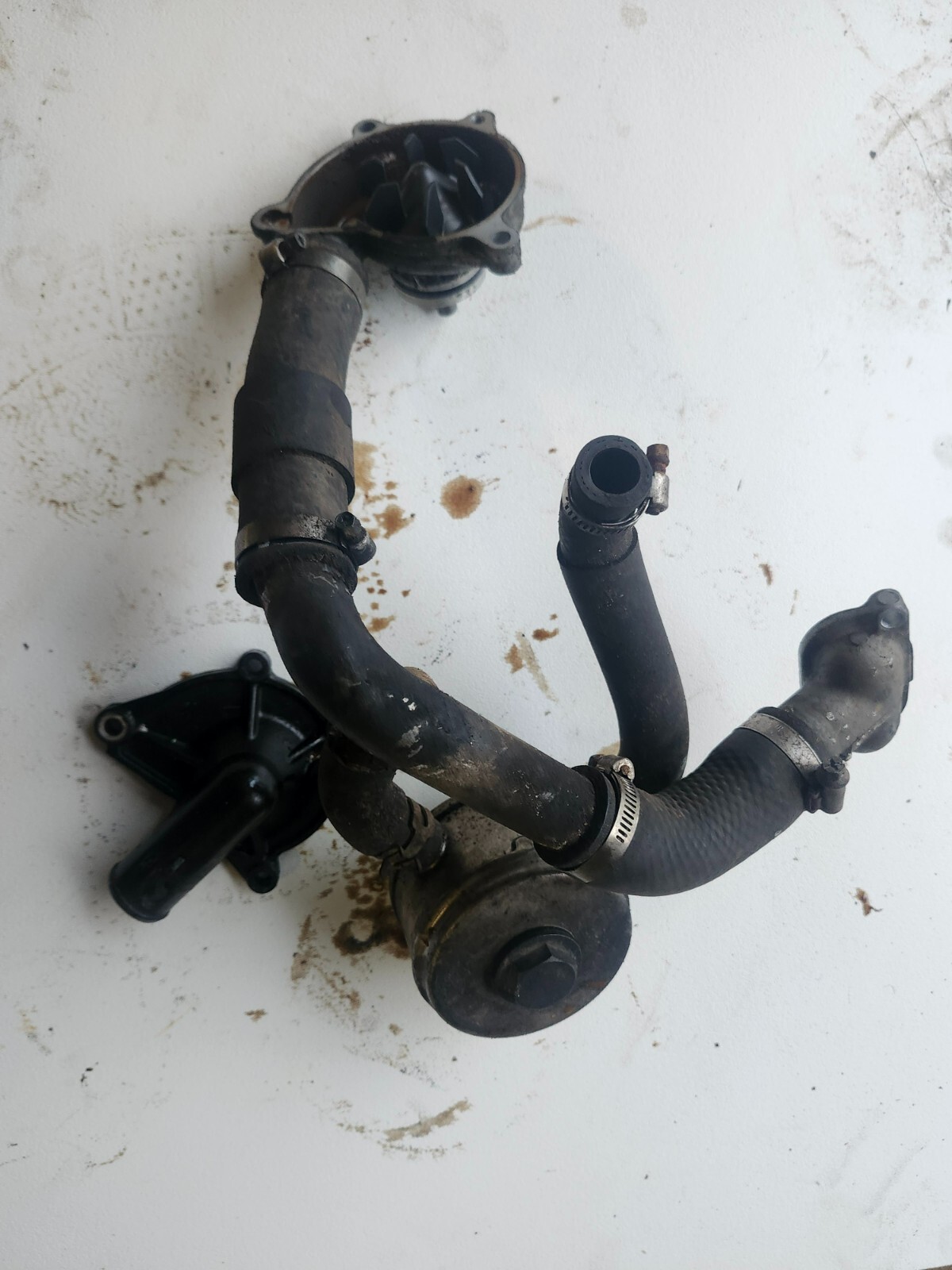 2008 - 2016 Yamaha Yzf R6 Engine Water Coolant Pump Radiator Hoses Pipes Oil