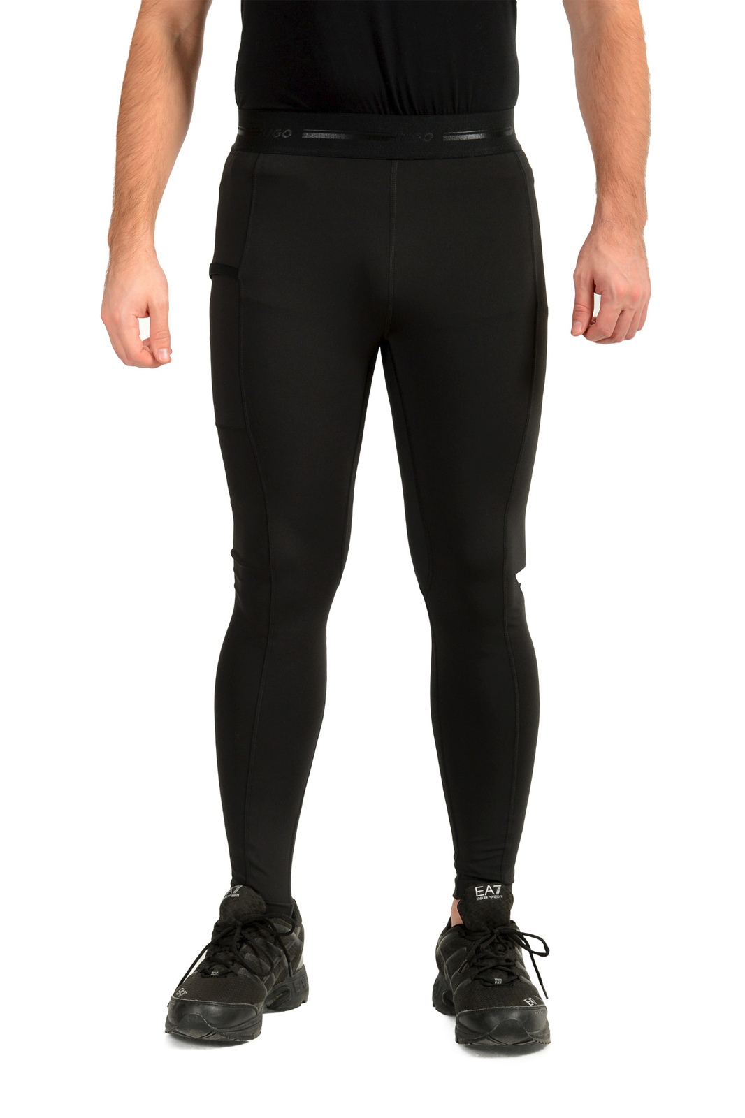 Мужские спортивные брюки Hugo Boss Deeflaty_X черные стрейчевые размер M 50 15490₽