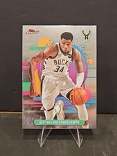 Topps Finest Uncommon 2026 Giannis Antetokounmpo #148 Milwaukee Bucks Basketball
