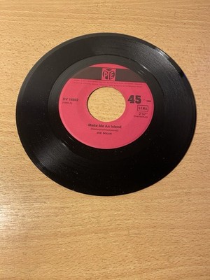 7'' JOE DOLAN * Make Me An Island (MINT-)
