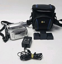 JVC GR-D370U Digital Video Camcorder 32x Optical Zoom 800X Works - Needs battery