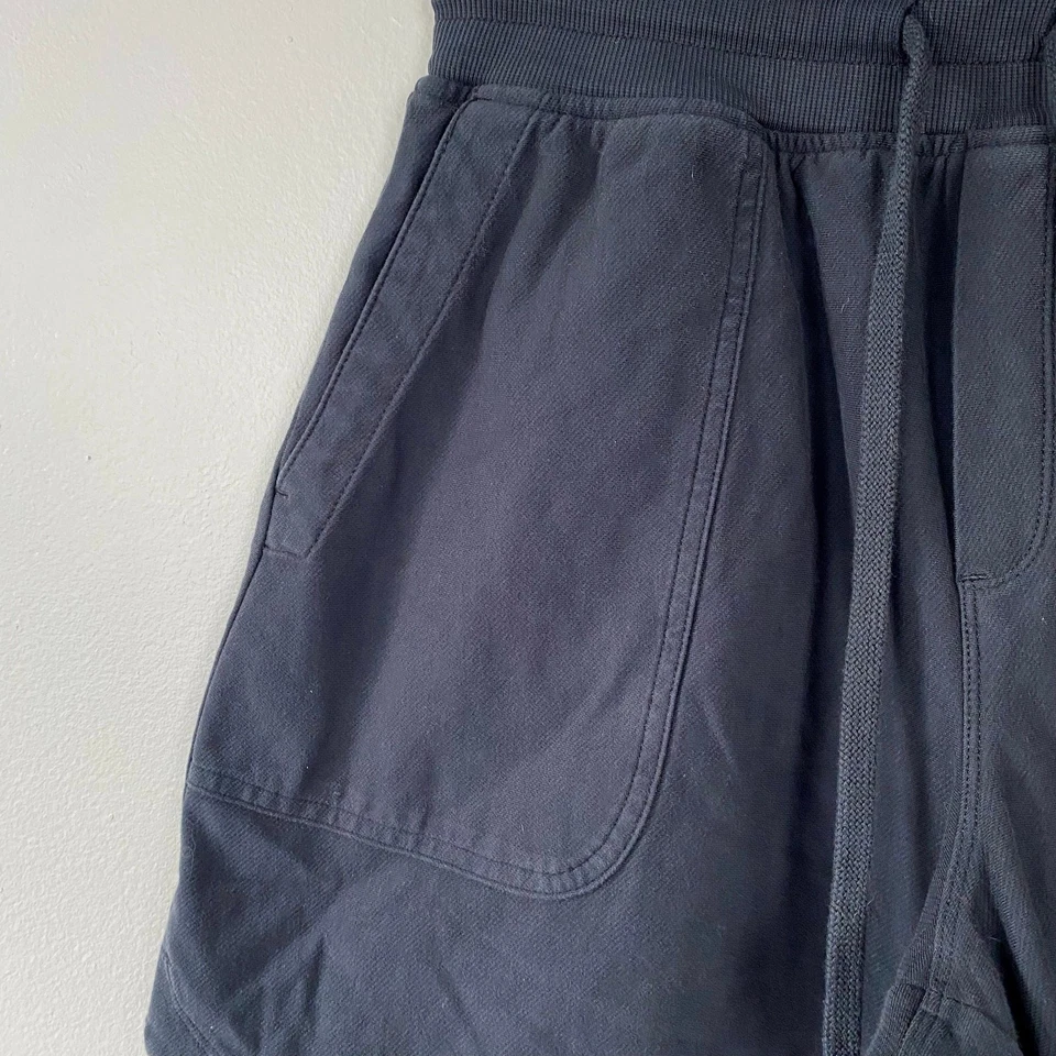 Pantalón Corto Athleta Farallon Midi Negro Tiro Alto Mezcla de Algodón Pull On Talla Pequeña Foto 4 de 4