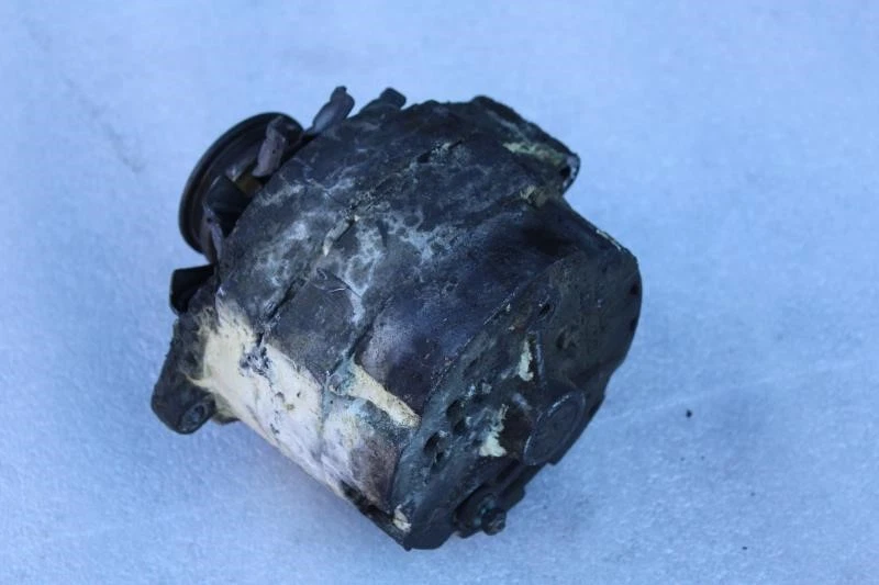 Carretilla elevadora Hyster S50Xm 1997 alternador Foto 2 de 4