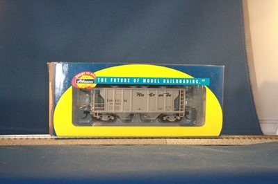 JP HO Athearn RTR 94363 PS 2003 CuFt Covered Hopper Rio Grande D&RGW 18325