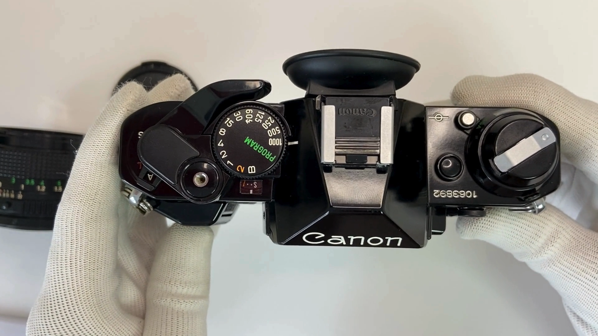 Canon AE-1 Program black Film Camera New FD 50mm F/1.4 Lens