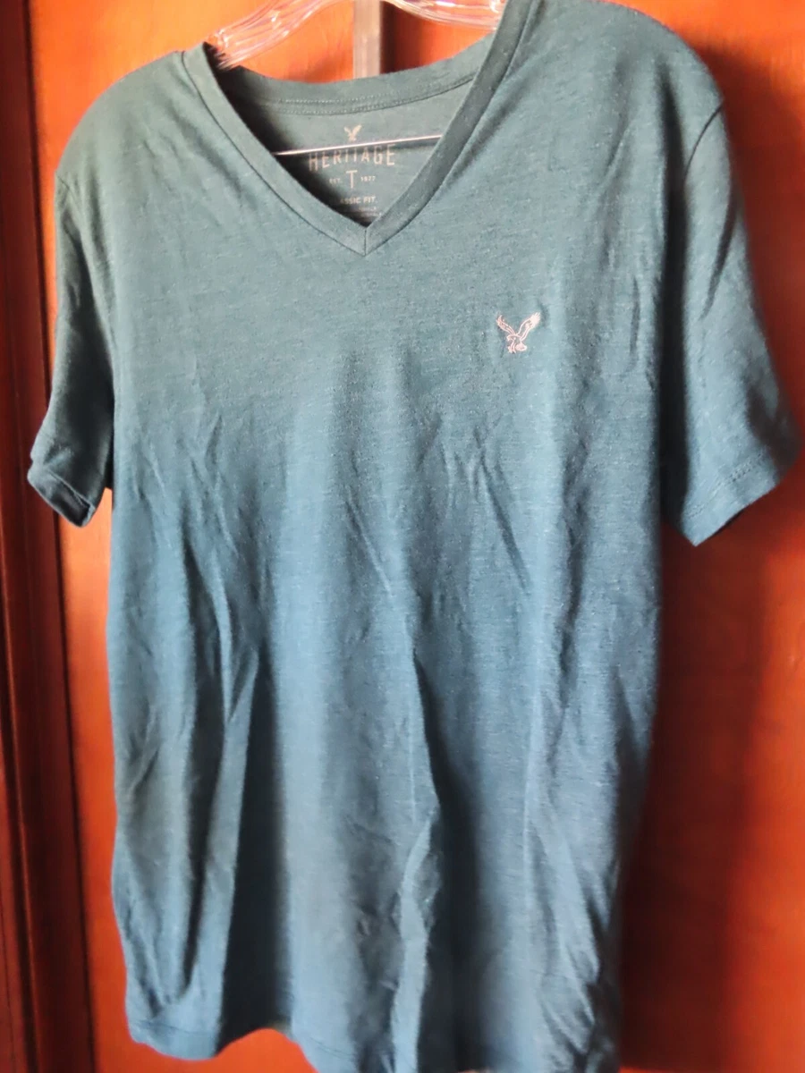 American eagle t shirts 2025