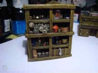 Thomarillion Dwarven forge Miniature hand-painted Bookshelf 1