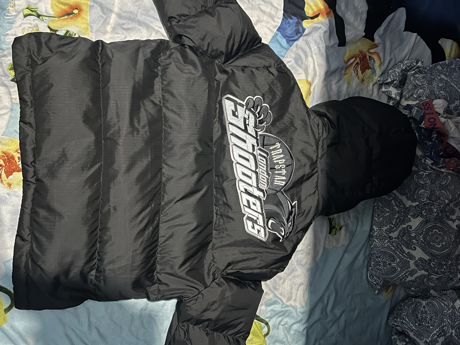 trapstar jacket puffer london shooters image 2