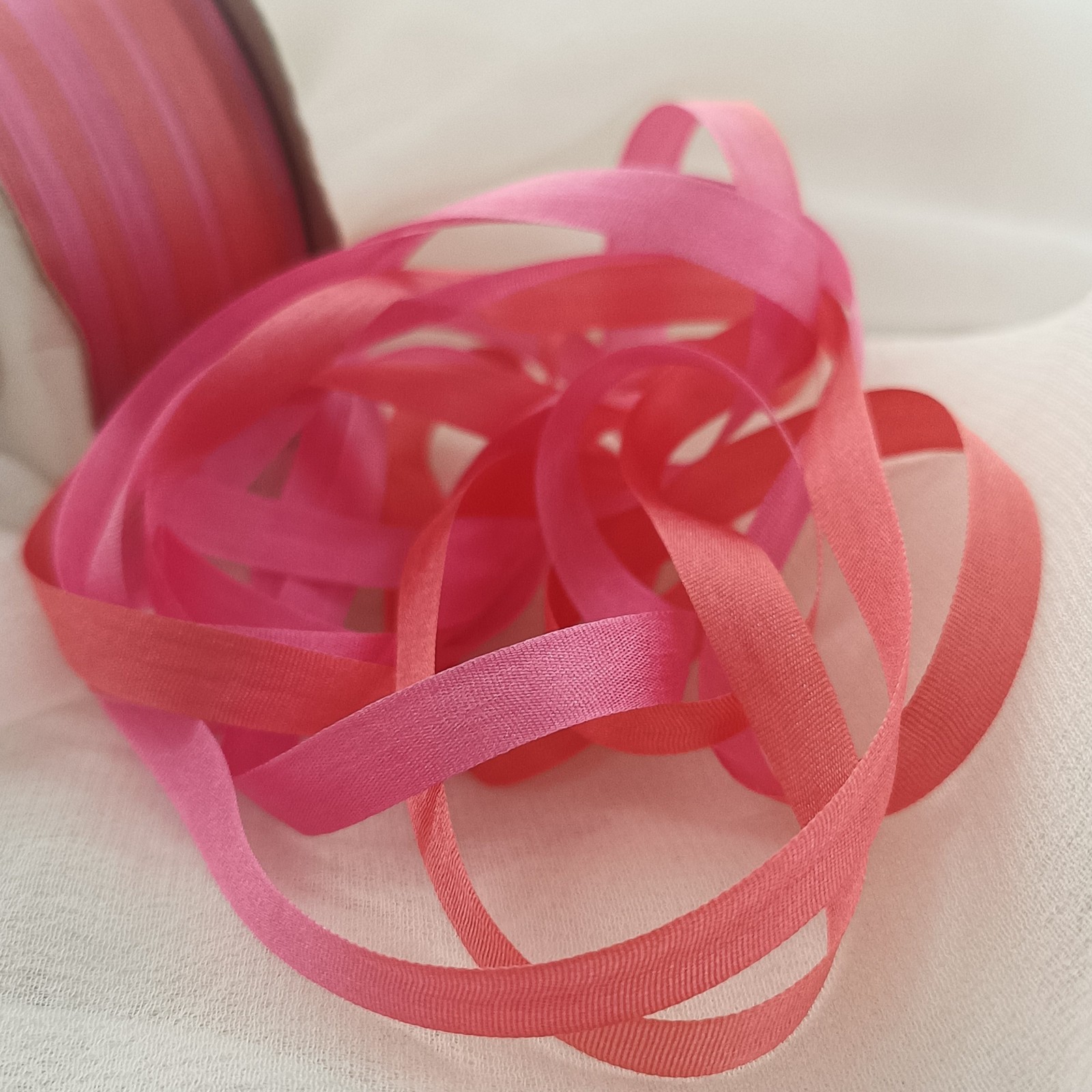 Ribbon, Ombre,100% Silk, Embroidery Supplies, DIY/Handmade Wrapping, W2-13MM