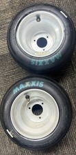 Go Kart Racing Aluminum Wheels And Blue Maxxis Tires