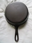 Vintage Wagner Ware Sidney -O- #5  Cast Iron Skillet Sits Flat