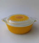 Vintage Pyrex 470 1 Pint Sunflower Casserole Dish w Lid Yellow Daisy USA