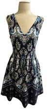 Vince Camuto Blue Paisley Sleeveless Fit & Flare Dress Pocket Women’s Size 4