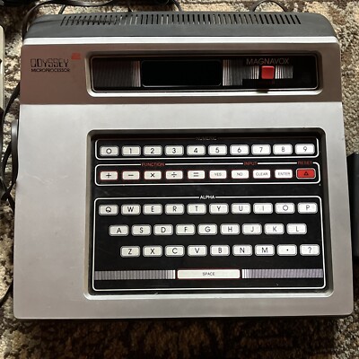 Magnavox Odyssey 2 Microprocessor Console w/2 Joysticks, 2