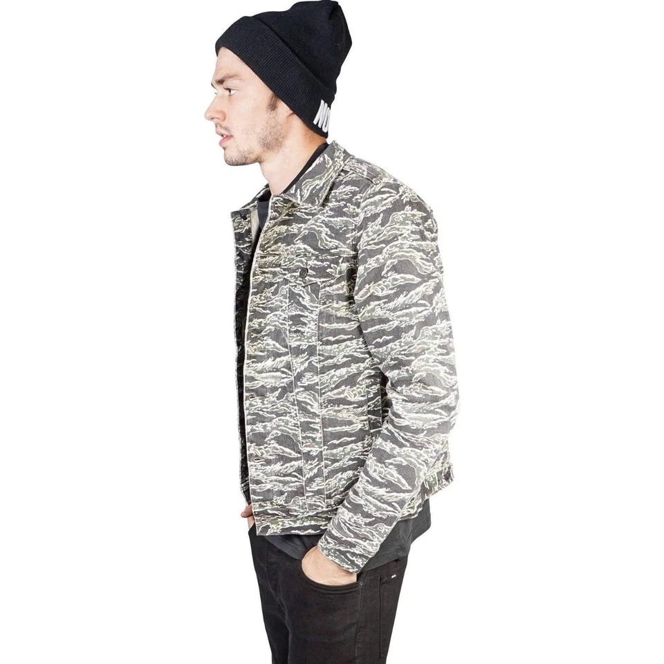 LIP SERVICE MENS ROCKER CAMO DENIM JACKET Retails $179.00 - Image 4 of 4
