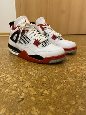 Nike Air Jordan 4 Retro Fire Red (2020) Größe 42,5 NEU
