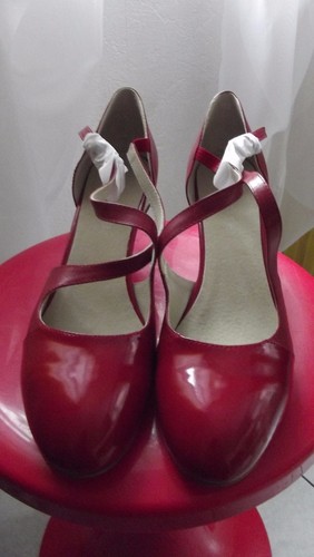 Escarpins à Talons Via Spiga Rouge Verni Taille 6 US - Neufs Sans Boîte