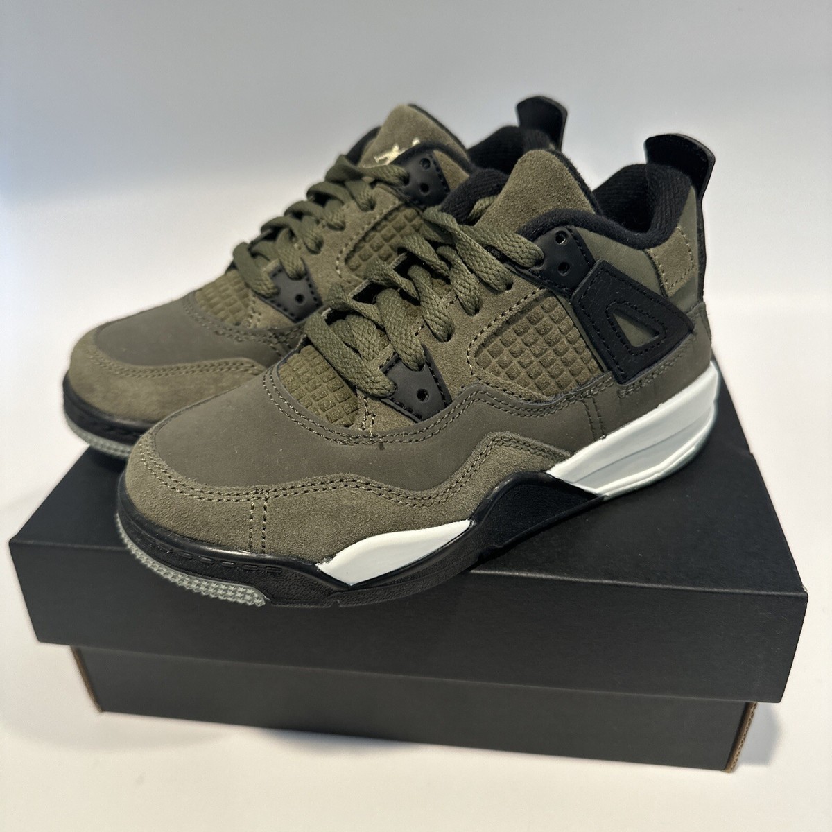 Jordan 4 Retro Sz. 11c Pre School Sneakers Craft Medium Olive