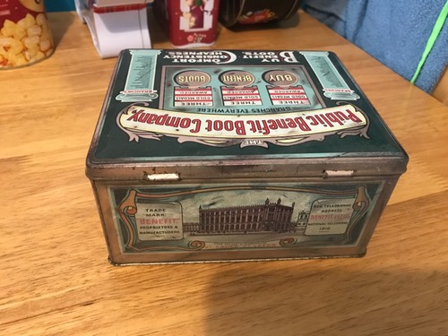 Vintage tins, Cadbury’s , toffees and loads more - Picture 677 of 696