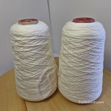Unbranded Machine Knitting Yarn - 498 grams - white acrylic (C106)