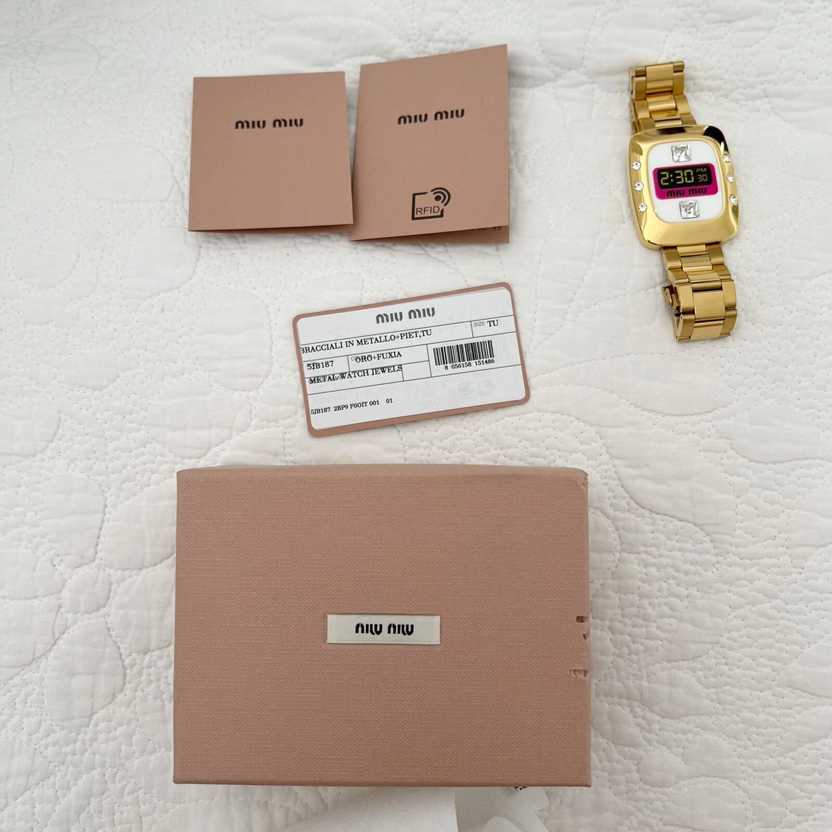 Authentic MIU MIU Watch/ Bracelet  Made in ITALY Miu Miu × Apple Watch A collaboration where technology  main image 4
