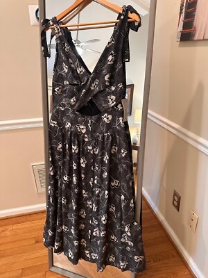 Women's Lizard Thicket Floral Dress Size L Black maxi Dress