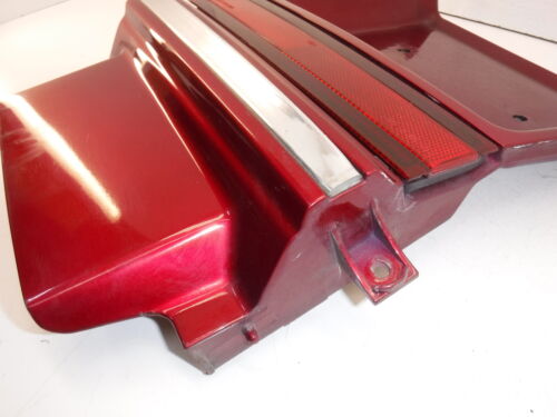 1996 honda goldwing 1500 REAR BACK WHEEL FENDER MUD GUARD center COVER - Picture 3 of 6