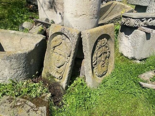 Historischer schöner Brunnen aus Sandstein - Bild 18 von 24