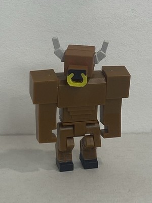 ROBL0X BOOK OF MONSTERS: MINOTAUR Celebrity Series 3 Figure COMPLETE (NO CODE)
