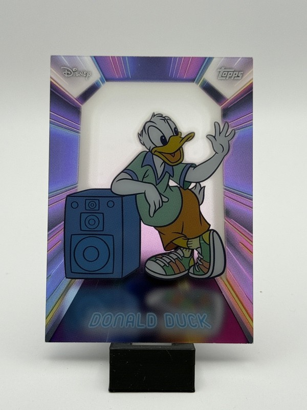 2026 Topps Disney Neon Donald Duck #NPL-7 Neon Lights PETG Acetate SP