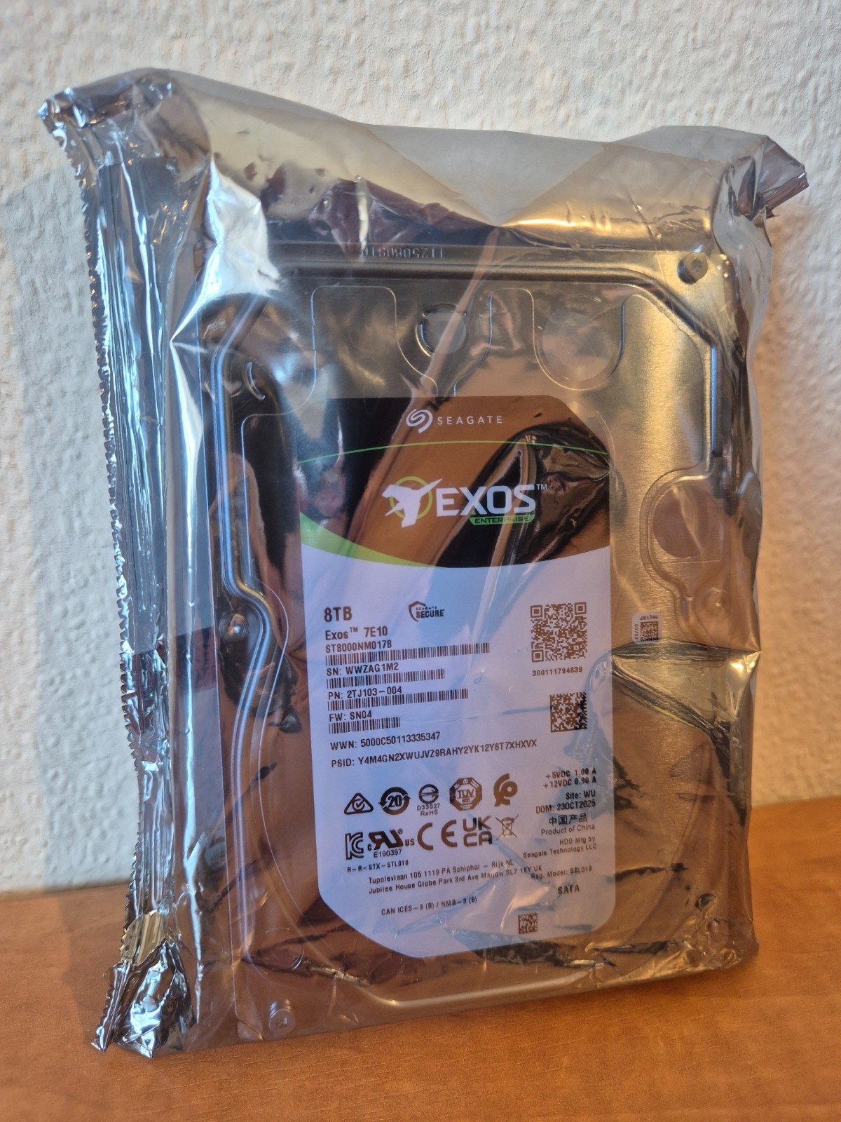 Seagate Exos 7E10 8TB 7200 RPM 256 MB 3.5"" Serial ATA III ST8000NM017B