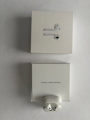 Apple AirPods 1. Generation mit Ladecase - Weiß