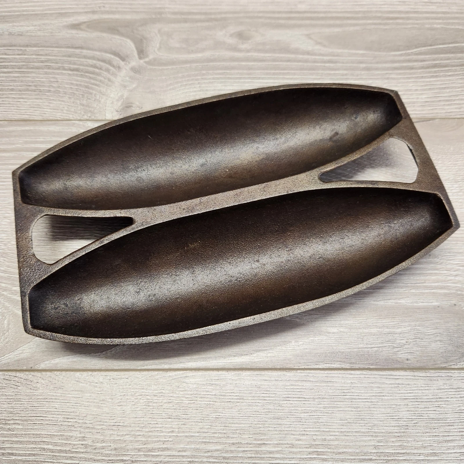 Vintage Cast Iron Double Loaf Pan - French Bread Vienna Roll