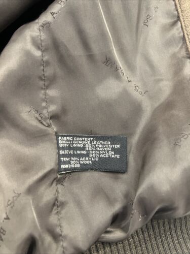 FALL/WINTER Jos A. Bank Men's Dark Brown Solid Leather Jacket SIZE L $495 - Picture 7 of 11