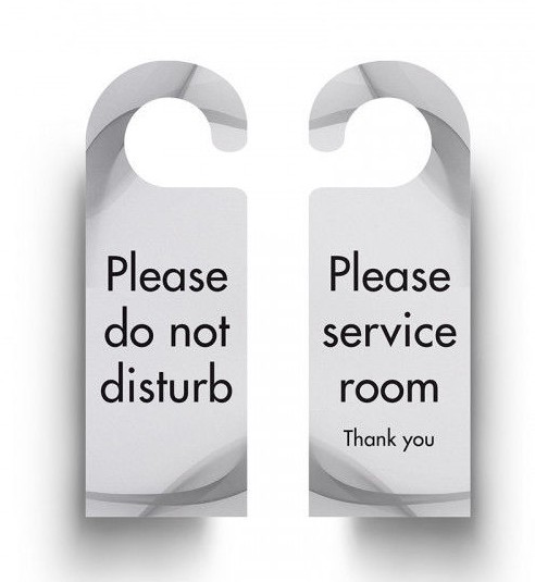 TheBritannia Hotels・DO NOT Disturbタグ・希少！ s-l1200.jpg