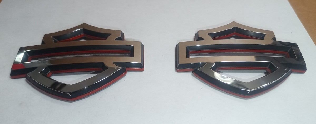 Harley-Davidson Custom Fuel Gas Tank Emblems Bar And Shield RH, 2