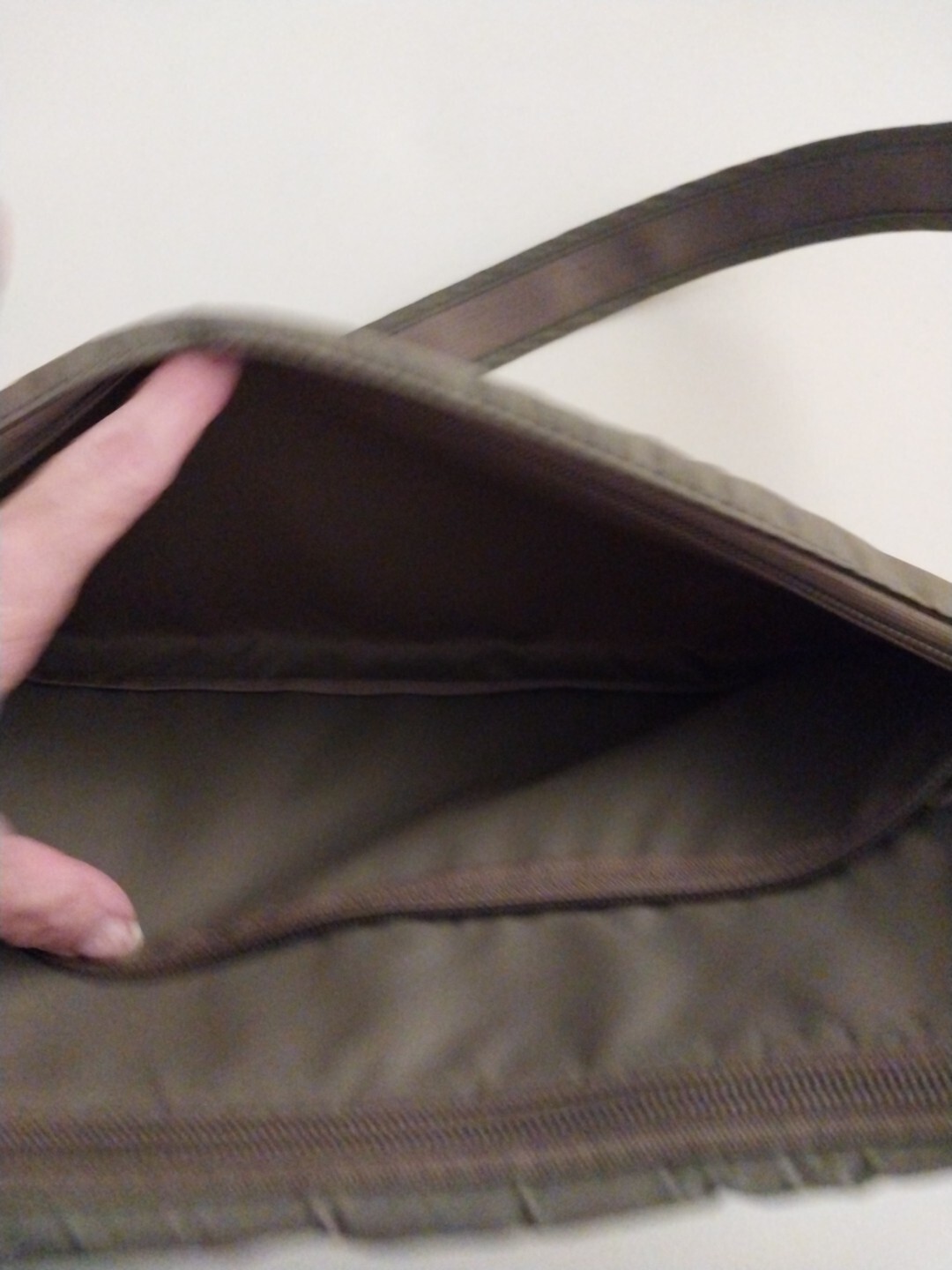 PACSAGE Pacsafe Citysafe 200 Anti-Theft RFID Hobo Crossbody  Nylon