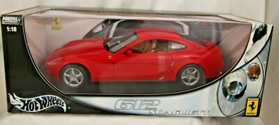 Hot Wheels Ferrari 612 スカリエッティ 1/18 MATTEL HOT WHEELS 1:18 Scale Red Ferrari 612 Scaglietti Die