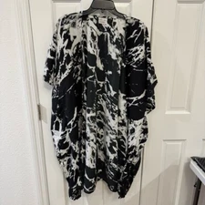 Melrose and Market Marble Print Kimono – One Size