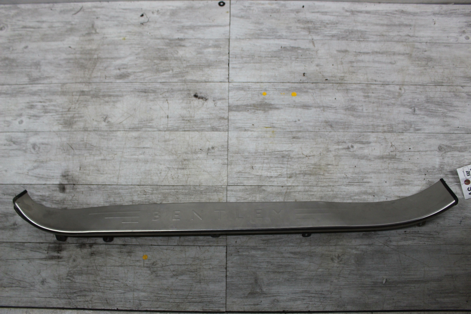Kick Panel BENTLEY 05
