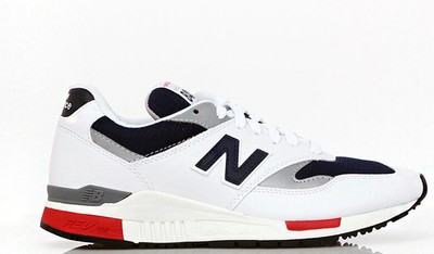 new balance 840 white and silver trainers