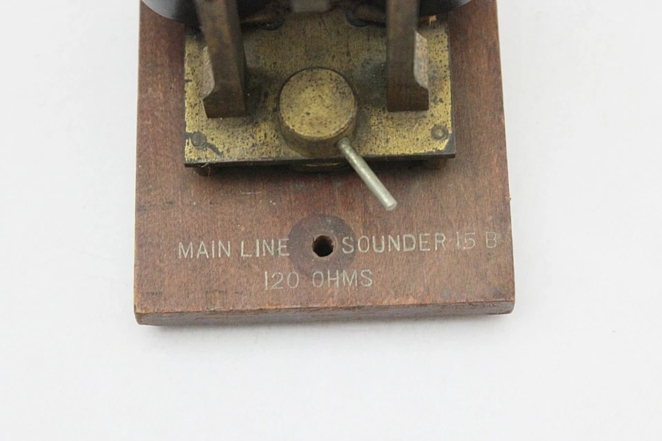 Vintage Western Electric Main Line Sounder 15-B Wood Base Brass Parts - Image 4 of 4
