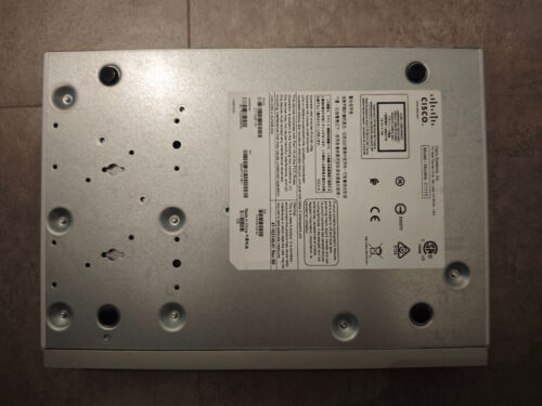 Router professionale Cisco C1113-8P Gigabyte Ethernet grigio - Foto 3 di 5