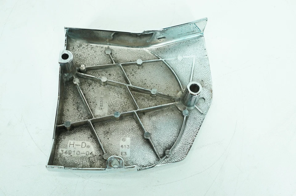 07 Harley Sportster XL1200 C Custom OEM Rear Wheel Belt Sprocket Cover 34910-04 Foto 2 de 4