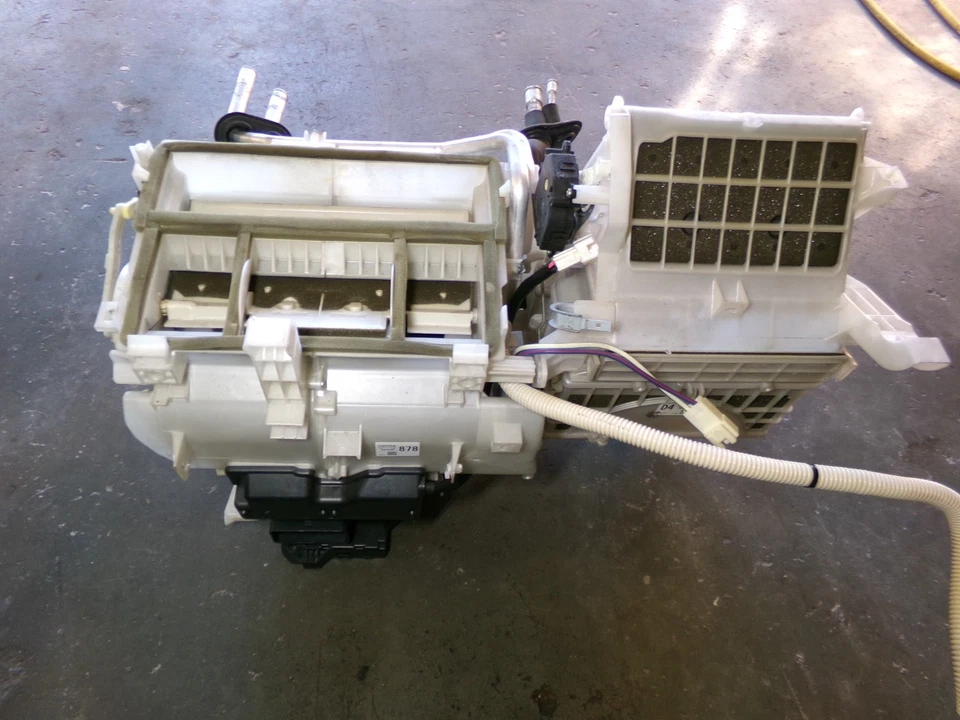 443200-4485 Denso Climatizador Caja Carcasa 87010-47110 04-09 Toyota Prius Foto 2 de 4