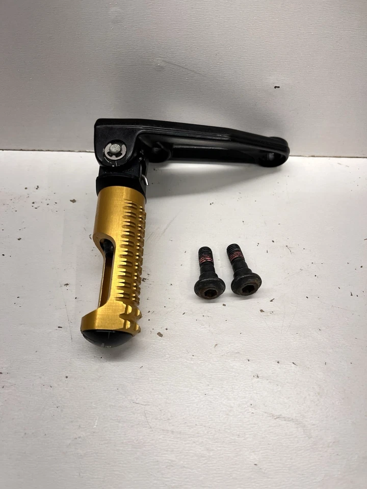 Ducati Streetfighter 848 Rizoma 2012 estriba reposapiés PE614 82411541A Foto 2 de 4